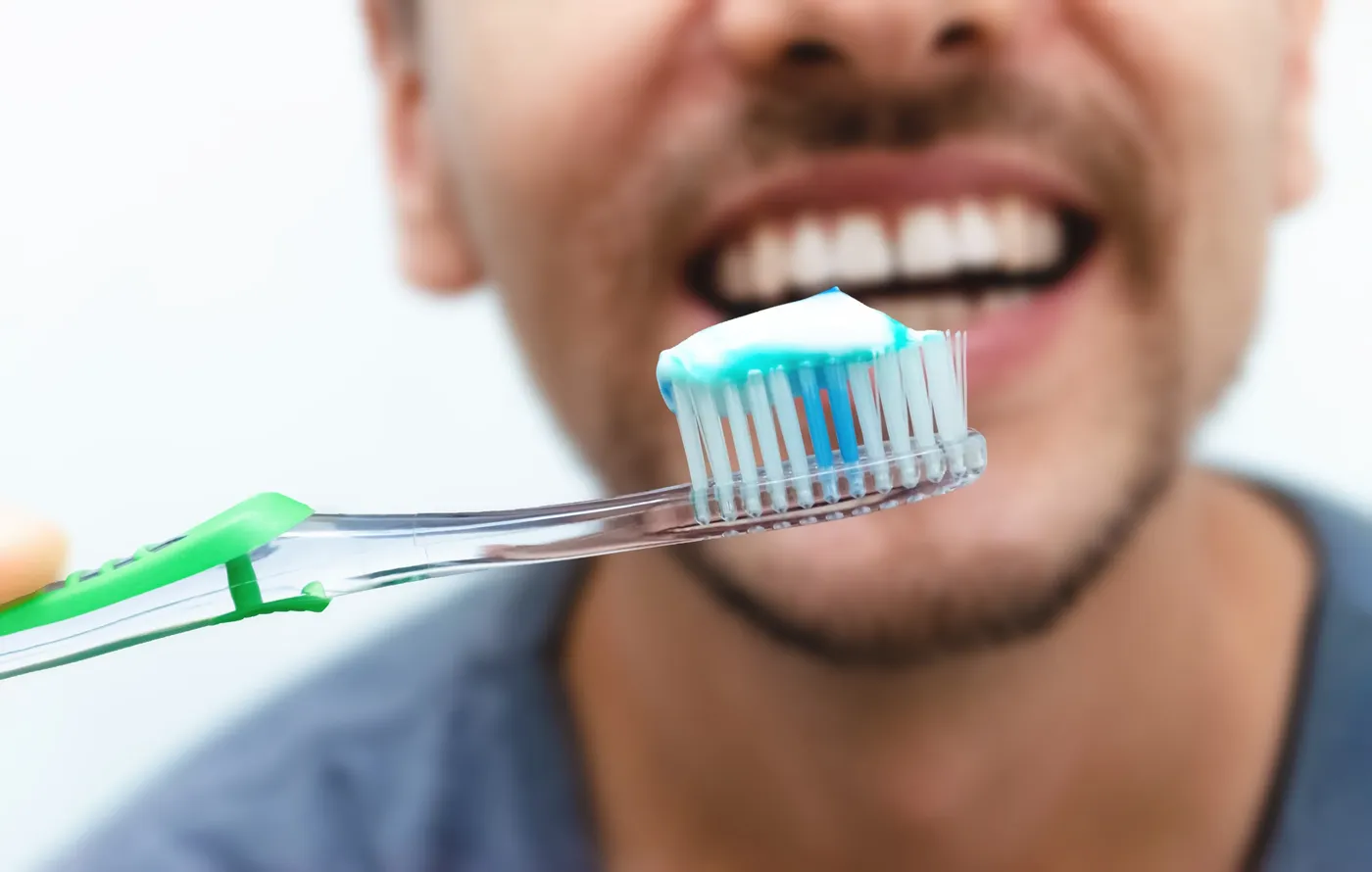 Healthy foods that support good oral hygiene and strong teeth